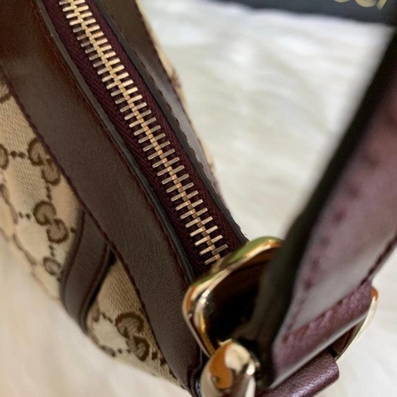Gucci crossbody with original dustbag - Picture 6 of 15